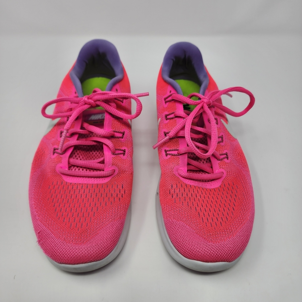 Nike Pink Free RN Sneakers